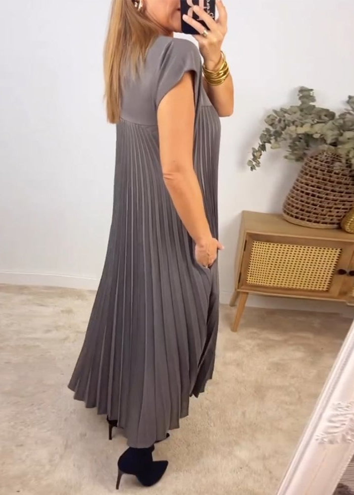 Lorena | Elegant Pleated Maxi Dress