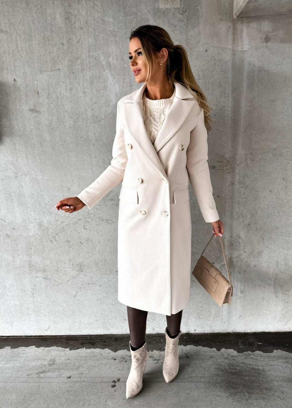 Valerie | Classic, Timeless and Stylish Coat